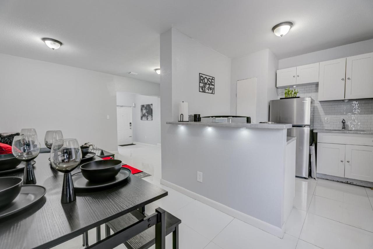 Deco Drive Miami • Near Hard Rock Stadium • South Beach • Wynwood מראה חיצוני תמונה