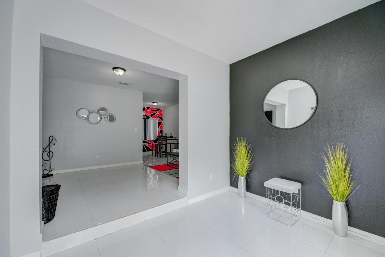 Deco Drive Miami • Near Hard Rock Stadium • South Beach • Wynwood מראה חיצוני תמונה
